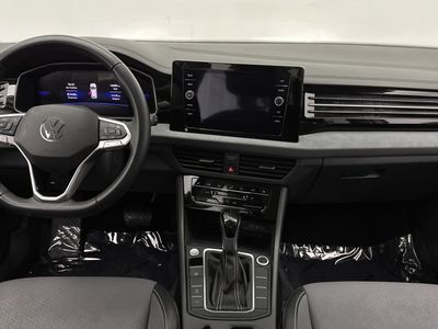 2025 Volkswagen Jetta - Photo 24