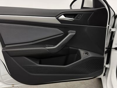 2025 Volkswagen Jetta - Photo 9