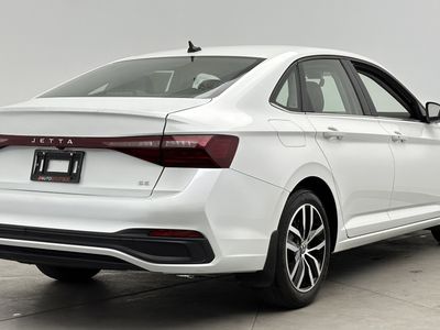 2025 Volkswagen Jetta - Photo 7