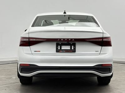 2025 Volkswagen Jetta - Photo 6