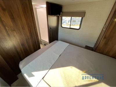 2025 Winnebago Minnie Winnie - Photo 12