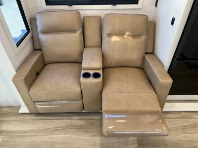 2027 Brinkley RV MODEL IX — photo 13 view