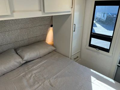 2027 Brinkley RV MODEL IX — photo 22 view