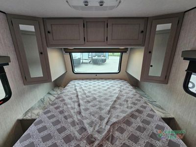 2026 Coachmen RV Apex Ultra-Lite - Photo 37