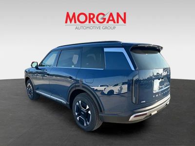 2027 Kia Telluride Hybrid — engine compartment view