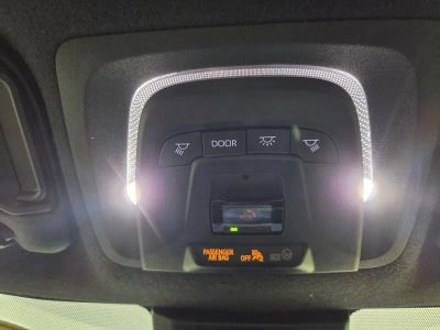 2025 Toyota Corolla — photo 17 view