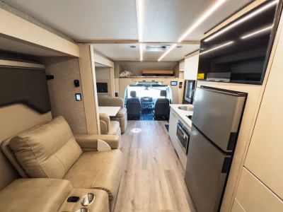 2027 Tiffin WAYFARER — interior view