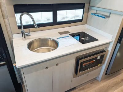 2027 Tiffin WAYFARER — photo 10 view