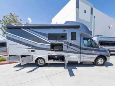 2027 Tiffin WAYFARER — photo 18 view