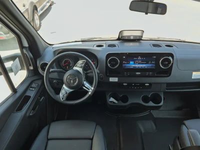 2027 Tiffin WAYFARER — side profile view