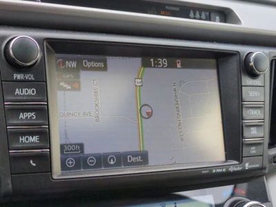 2018 Toyota RAV4 - Photo 13