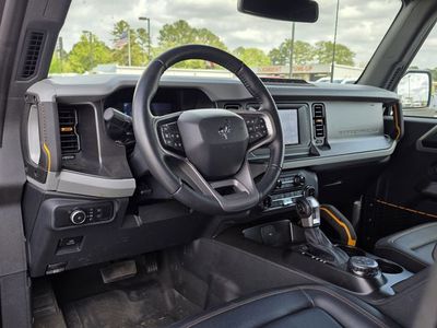 2022 Ford Bronco - Photo 8