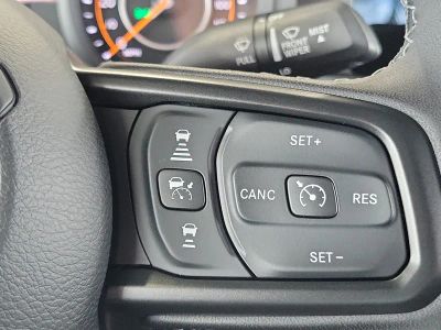 2026 Jeep Wrangler — photo 22 view