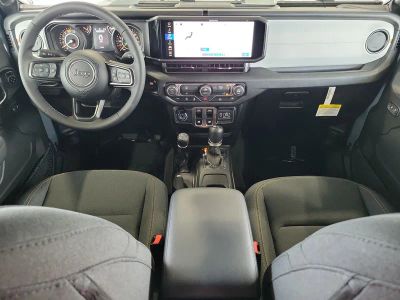 2026 Jeep Wrangler — photo 10 view