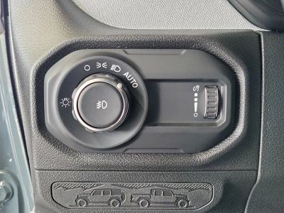 2026 Jeep Wrangler — photo 19 view