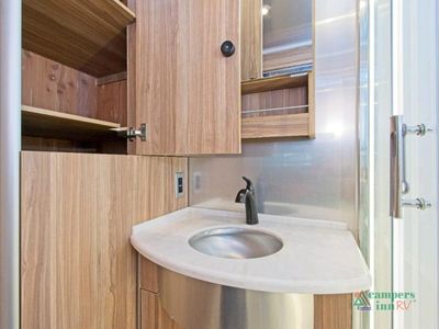 2021 Airstream Atlas - Photo 36