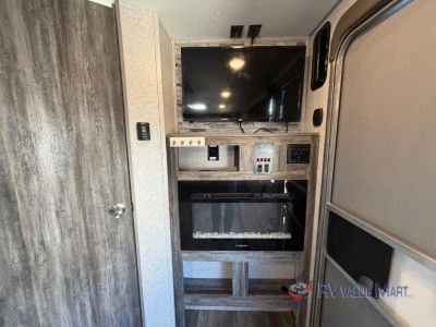 2019 Forest River RV Salem FSX - Photo 17