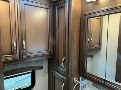 2021 Newmar KOUNTRY STAR — photo 18 view
