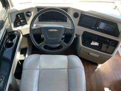 2021 Newmar KOUNTRY STAR — side profile view