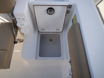 2015 Sportsman Open 212 Center Console - Photo 35