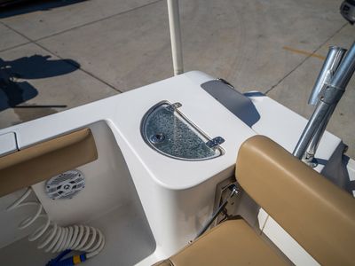 2015 Sportsman Open 212 Center Console - Photo 34