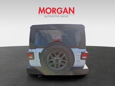 2026 Jeep Wrangler — photo 7 view