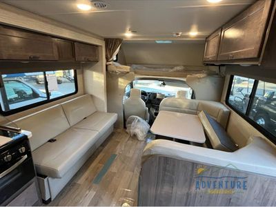 2025 Winnebago Minnie Winnie - Photo 8