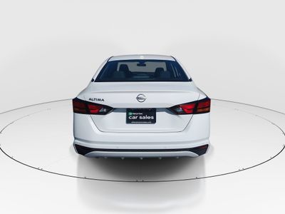 2025 Nissan Altima - Photo 6