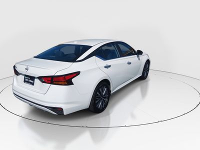 2025 Nissan Altima - Photo 7