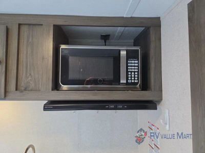 2021 Coachmen RV Clipper Cadet — photo 22 view
