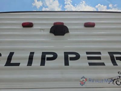 2021 Coachmen RV Clipper Cadet — photo 12 view