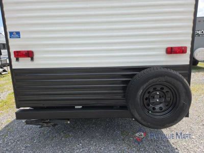 2021 Coachmen RV Clipper Cadet — photo 15 view