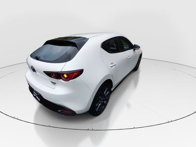 2023 Mazda Mazda3 Hatchback - Photo 7
