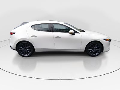 2023 Mazda Mazda3 Hatchback - Photo 8