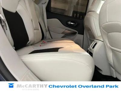 2020 Jeep Cherokee - Photo 27
