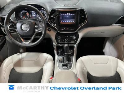 2020 Jeep Cherokee - Photo 25