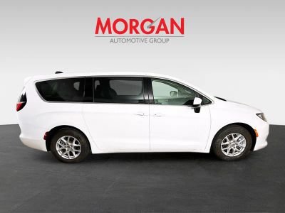 2023 Chrysler Voyager — side profile view