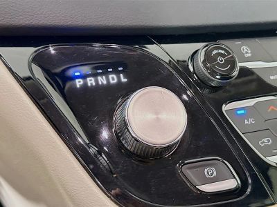 2023 Chrysler Voyager — photo 16 view