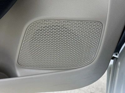 2023 Chrysler Voyager — photo 18 view