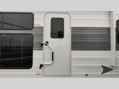 2025 Forest River RV Wildwood - Photo 15