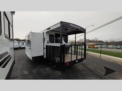 2025 Forest River RV Wildwood - Photo 6
