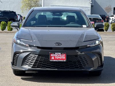 2026 Toyota Camry - Photo 10