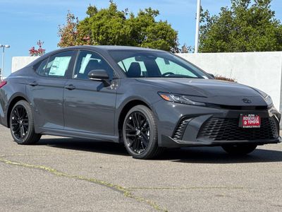 2026 Toyota Camry - Photo 9