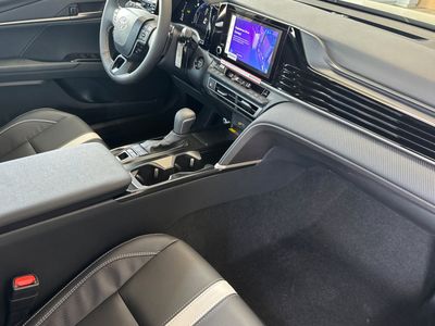 2026 Toyota Camry - Photo 16