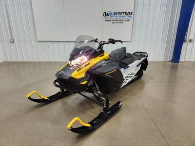 2024 Ski-Doo Renegade Sport 600 ACE — front three-quarter view