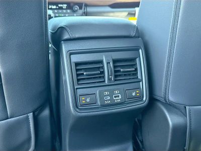 2026 Subaru Outback — photo 20 view