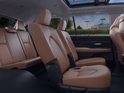 2026 Toyota Grand Highlander - Photo 2