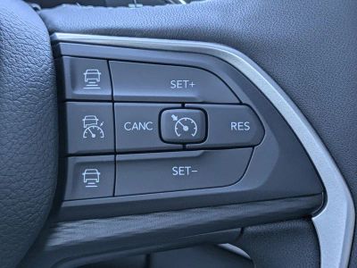 2025 Jeep Grand Cherokee — photo 23 view