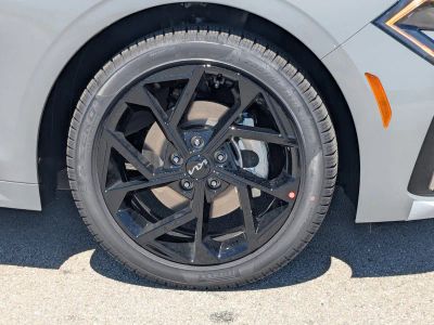 2026 Kia K5 — photo 11 view