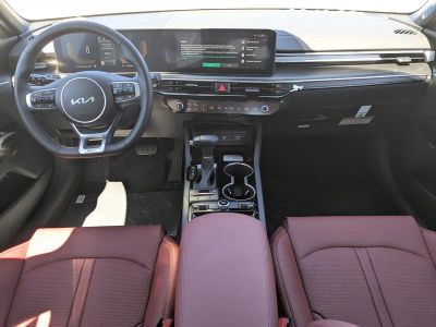 2026 Kia K5 — photo 17 view